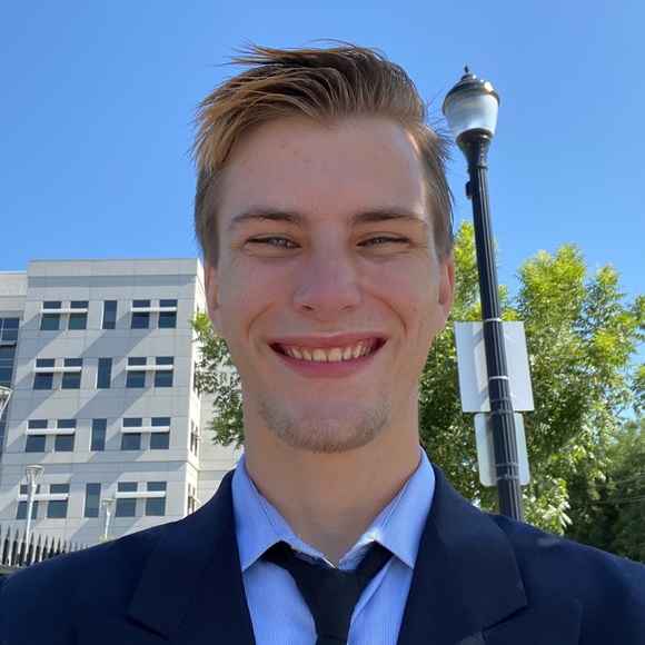 Meet your Posher, Harrison - Picture 2 of 3